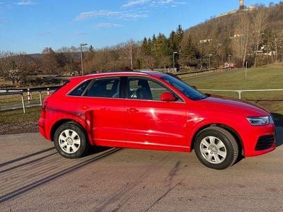 Gebraucht Audi Q3 Sport 184 PS (135 kW) 2018 Rot SUV