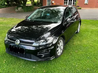 Gebraucht VW Golf VII Highline 150 PS (110 kW) 2018 Schwarz Kleinwagen