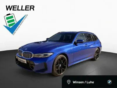 Gebraucht BMW 330e M Sport 292 PS (214 kW) 2025 Portimao blau (blau) Kombi