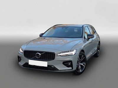 Grau Gebraucht 2025 Volvo V60 Plus Kombi | 40.250 € (Fairer Preis)