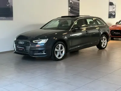 Gebraucht Audi A4 Sport 150 PS (110 kW) 2019 Grau Kombi