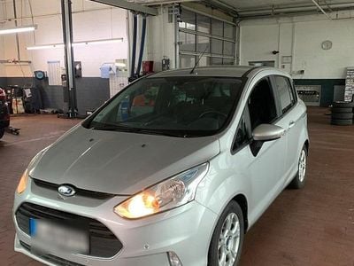 Usata Ford B-MAX 101 CV (74 kW) 2017 Argento Monovolume