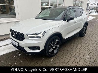 Weiß Gebraucht 2021 Volvo XC40 R-Design SUV | 28.890 € (Guter Preis)