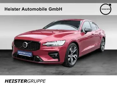 Gebraucht Volvo S60 Plus 145 PS (106 kW) 2023 Limousine