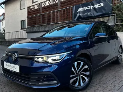 Gebraucht VW Golf VIII Active 290 PS (213 kW) 2022 Blau Limousine