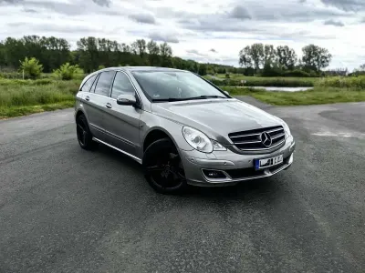 Gebraucht Mercedes R500 306 PS (225 kW) 2006 Silber Van / Kleinbus