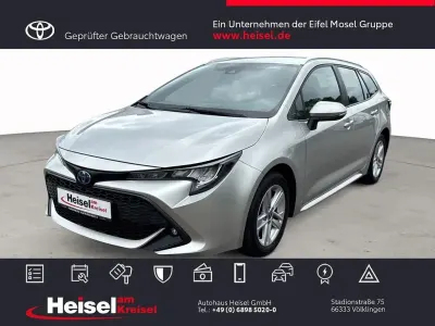 Gebraucht Toyota Corolla Business Edition 184 PS (135 kW) 2022 Cosmicsilber metallic Kombi