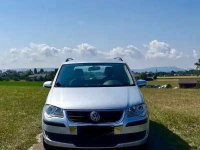 Gebraucht VW Touran 105 PS (77 kW) 2007 Silber Van / Kleinbus