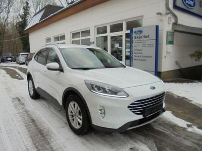 Gebraucht Ford Kuga Titanium 150 PS (110 kW) 2021 Weiß SUV