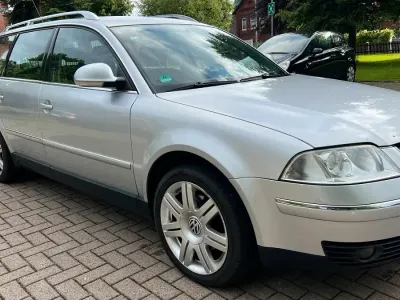 Gebraucht VW Passat Highline 131 PS (96 kW) 2004 Silber Kombi