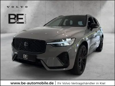 Neu Volvo XC60 Plus 407 PS (299 kW) 2026 Grau SUV