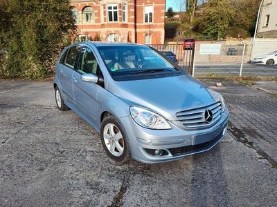 Gebraucht Mercedes B200 136 PS (100 kW) 2005 Blau Van / Kleinbus