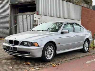 Silber Gebraucht 2003 BMW 525 Comfort Edition Limousine | 4.690 € (Fairer Preis)