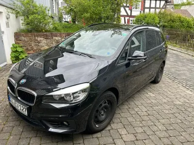 Gebraucht BMW 218 Gran Tourer Advantage 136 PS (100 kW) 2015 Schwarz Van / Kleinbus