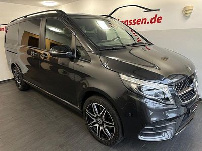 Grau Gebraucht 2021 Mercedes V300 AMG Van / Kleinbus | 52.890 € (Fairer Preis)