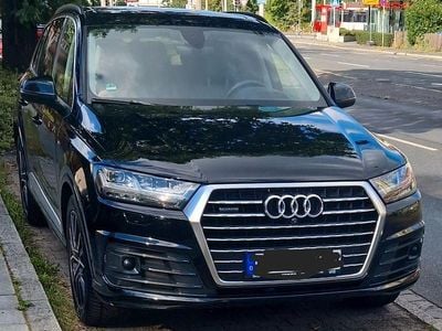 Schwarz Gebraucht 2017 Audi Q7 Ambiente SUV | 42.990 € (Teuer)