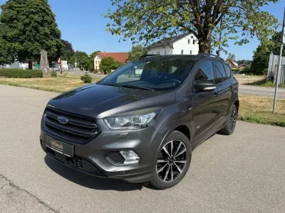 Gebraucht Ford Kuga ST-Line 179 PS (131 kW) 2017 Grau SUV