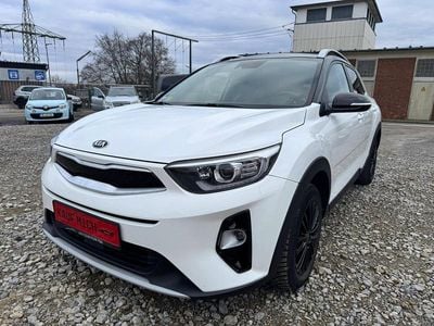 Weiß Gebraucht 2018 Kia Stonic Spirit SUV | 9.450 € (Guter Preis)