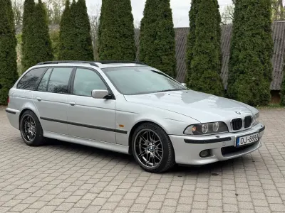 Gebraucht BMW 540 Performance 286 PS (210 kW) 2000 Silber Kombi