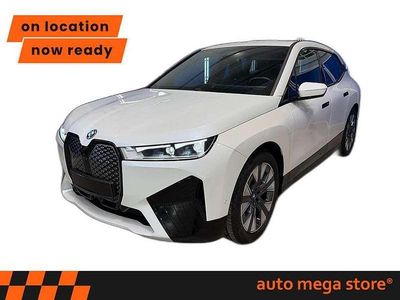 Gebraucht BMW iX Sport Line 239 kW (326 PS) 2023 Weiß SUV