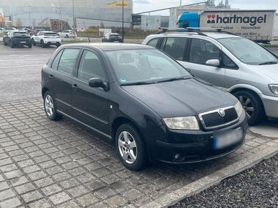 Second-hand Skoda Fabia 75 CP (55 kW) 2005 Negru Hatchback