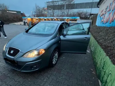 Gebraucht Seat Altea 125 PS (91 kW) 2013 Grau Limousine