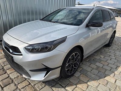 Nouă Kia Ceed Sportswagon 140 CP (102 kW) 2025 Argintiu Break
