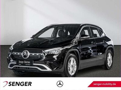 Gebraucht Mercedes GLA200 163 PS (119 kW) 2024 Schwarz SUV