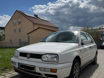 Usata VW Golf III 90 CV (66 kW) 1996 Bianco Berlina