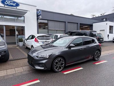Second-hand Ford Focus ST-Line 150 CP (110 kW) 2020 Gri Berlinǎ