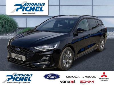 Gebraucht Ford Focus ST-Line 125 PS (91 kW) 2023 Schwarz(metallic) Kombi