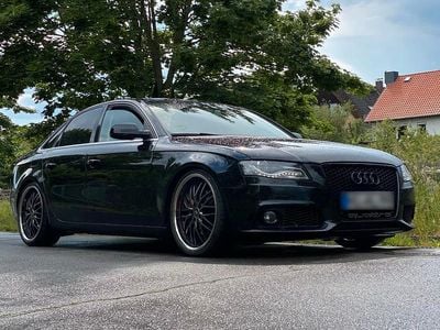 Begagnad Audi A4 Attraction 211 HK (155 kW) 2011 Svart Sedan