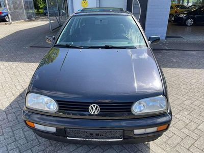 Schwarz Gebraucht 1996 VW Golf III Limousine | 2.800 €