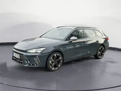Usata Cupra Leon 150 CV (110 kW) 2024 Blu Station wagon