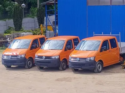 Używany VW T6 100 KM (73 kW) 2016 Pomarańczowy Van