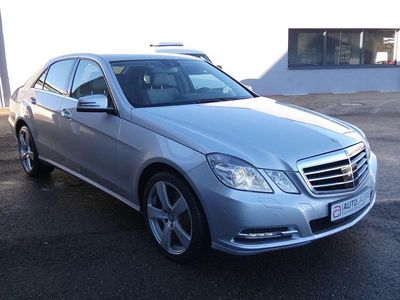 Gebraucht Mercedes E300 204 PS (150 kW) 2012 Silber Limousine