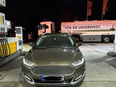 Używany Ford Mondeo Vignale 209 KM (153 kW) 2016 Brązowy Kombi