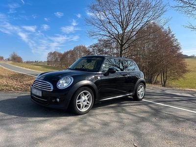 Gebraucht Mini Cooper 122 PS (89 kW) 2011 Schwarz Kleinwagen