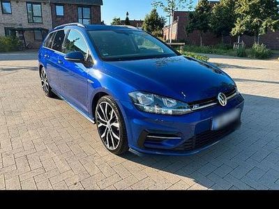 Usata VW Golf VII R-line 110 CV (80 kW) 2017 Blu Station wagon