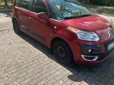 Gebraucht VW Golf VI 120 PS (88 kW) 2010 Rot Kleinwagen