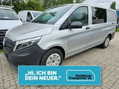 Używany Mercedes Vito 163 KM (119 kW) 2021 Srebrny Van