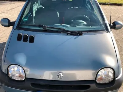 Używany Renault Twingo 55 KM (40 kW) 2002 Niebieski Hatchback