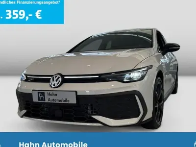 Usata VW Golf VIII GTI 265 CV (194 kW) 2025 Bianco Berlina
