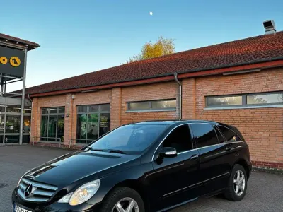 Brugt Mercedes R350 265 HK (194 kW) 2006 Sort MPV