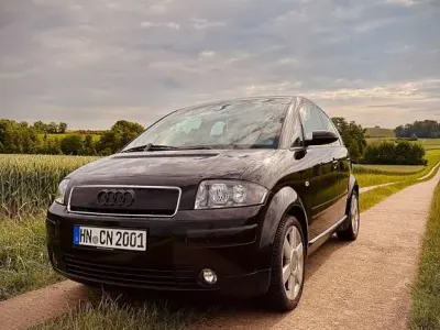 Gebraucht Audi A2 75 PS (55 kW) 2001 Schwarz Kleinwagen