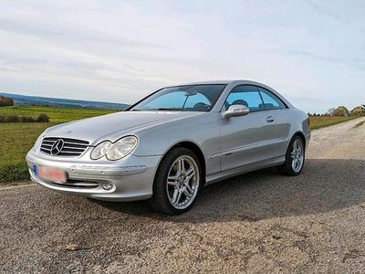 Second-hand Mercedes CLK320 Avantgarde 218 CP (160 kW) 2003 Argintiu Coupe