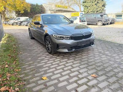 Gebraucht BMW 320 Sport Line 190 PS (139 kW) 2021 Grau Limousine