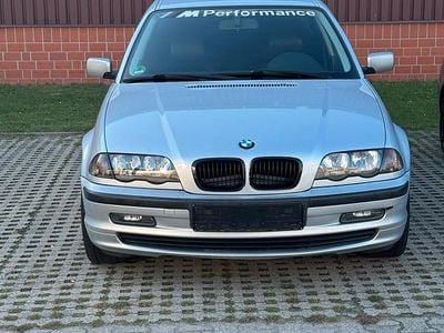 BMW 325