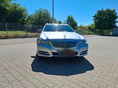 Brugt Mercedes E220 Avantgarde 170 HK (125 kW) 2012 Sølv Sedan