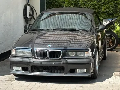 Gebraucht BMW 328 Cabriolet M Sport 193 PS (141 kW) 1996 Schwarz Cabrio